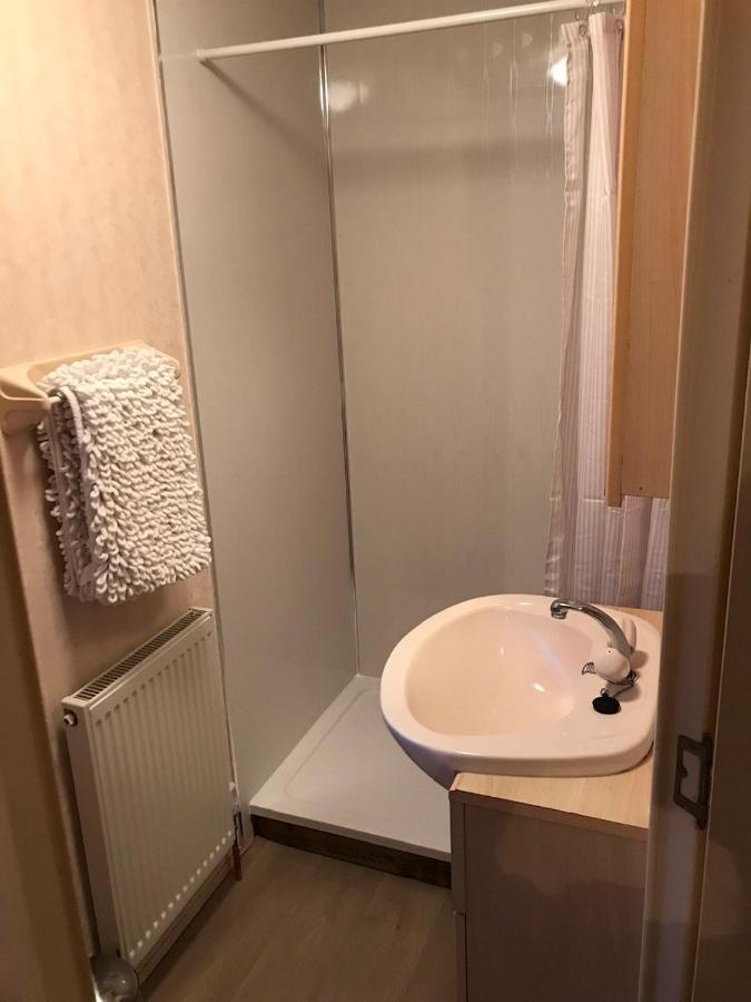 The Fox Inn, Roxby, Static Caravan Esterno foto