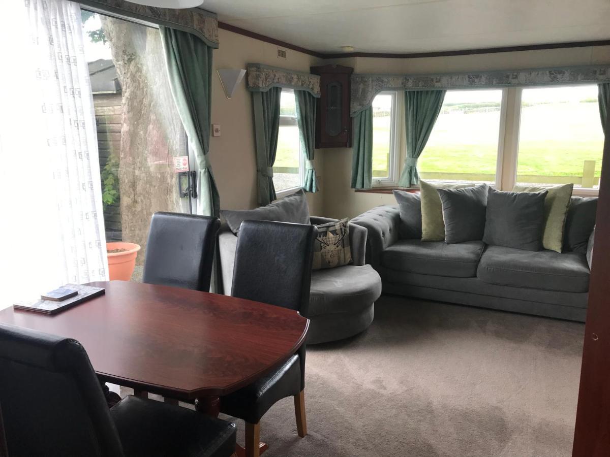 The Fox Inn, Roxby, Static Caravan Esterno foto